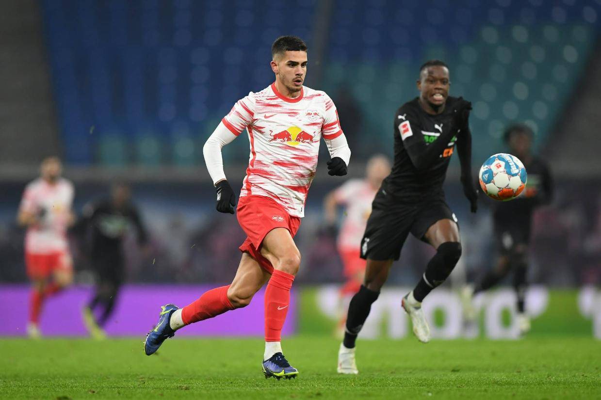 25180期胜负彩足彩：德甲大战在即！莱红牛剑指三分，法兰克福如何应对？